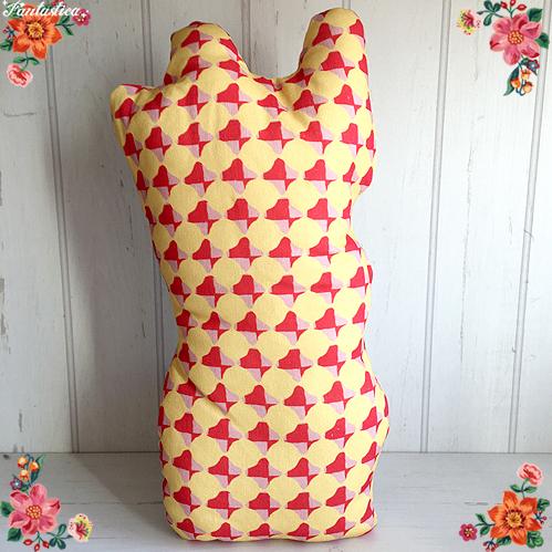 ナタリー・レテ ドール・クッション ミルキー・ラッキー・キャット 白