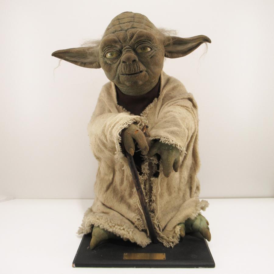 イリューシブ社製 スターウォーズ ヨーダ 等身大フィギュア 世界 9500