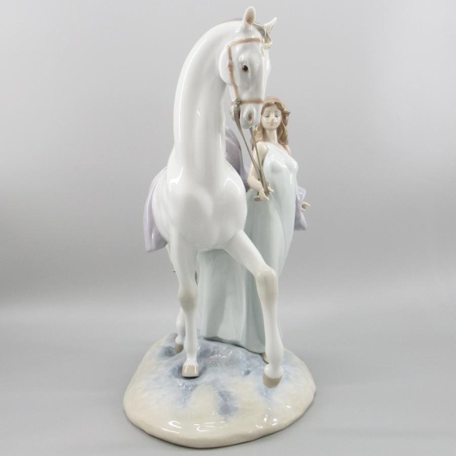 リヤドロ No.1908「プロムナード（Afternoon Companions）」 箱 台座