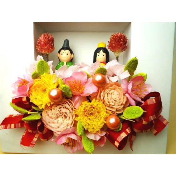 ひなまつり♪お雛様とプリザーブドフラワーのウッドフレームアレンジ