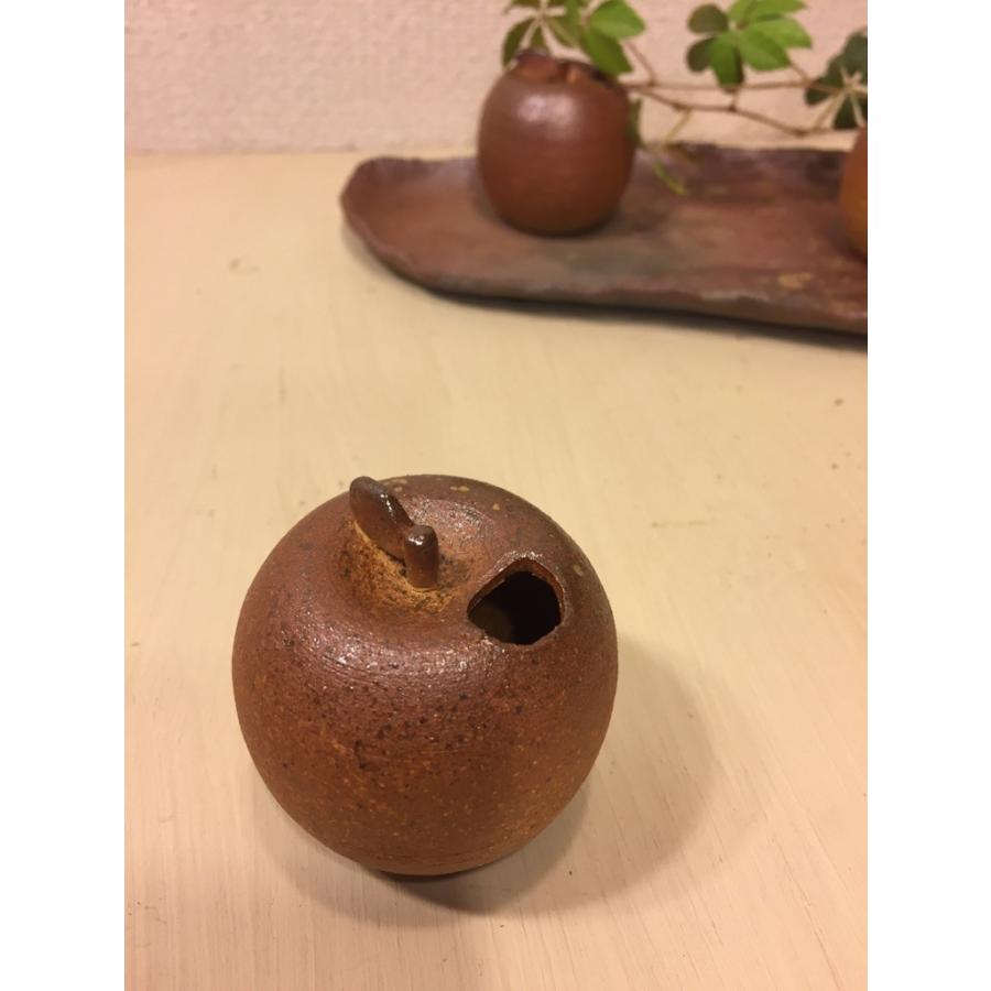○りんご豆花入/津軽金山焼 金山焼 りんごの形 豆花入 花入れ 花器