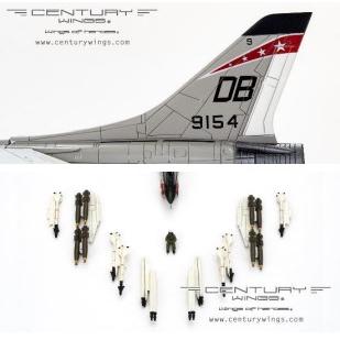 飛行機/完成品 センチュリーウイングス 1/72 F-8E クルーセイダー