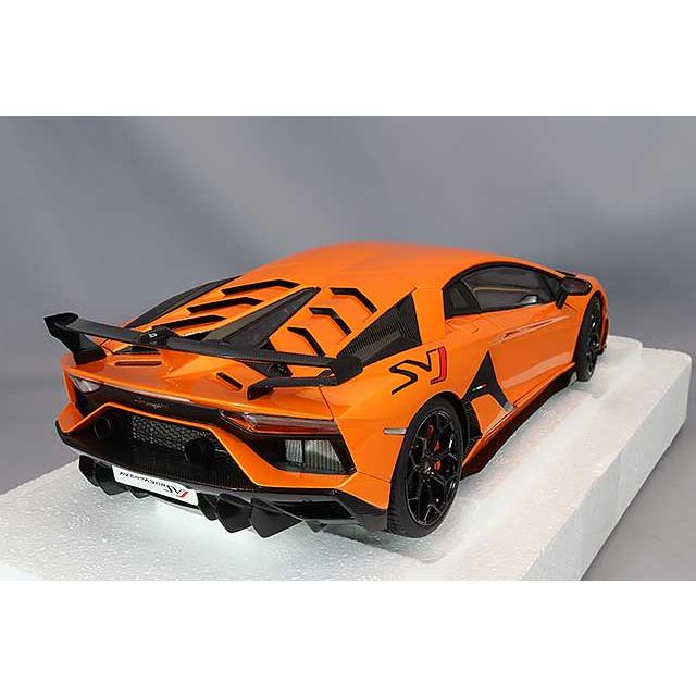 オートアート コンポジット 1/18 ランボルギーニ アヴェンタドール SVJ