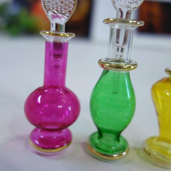 香水瓶 エジプト 8〜9cm×2cm 3本セット びん ビン ミニ ガラス細工