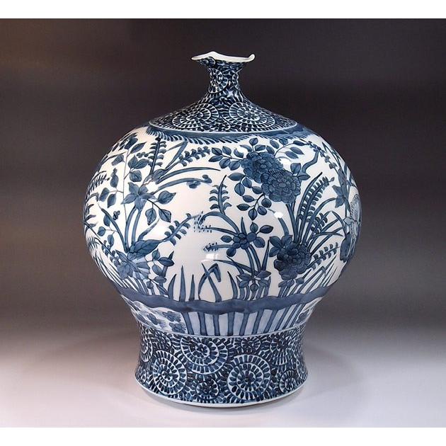 古染付蛸唐草割鹿景図花瓶｜有田焼 陶芸作家 藤井錦彩作 : 有田焼 藤井