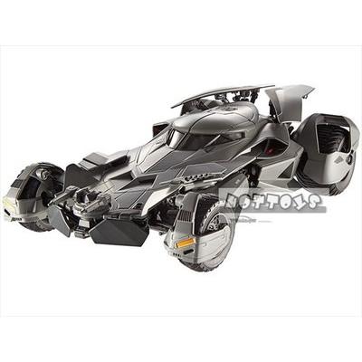 ミニカー HotWheelsエリート 特別モデル 1/18 バットマン vs スーパー