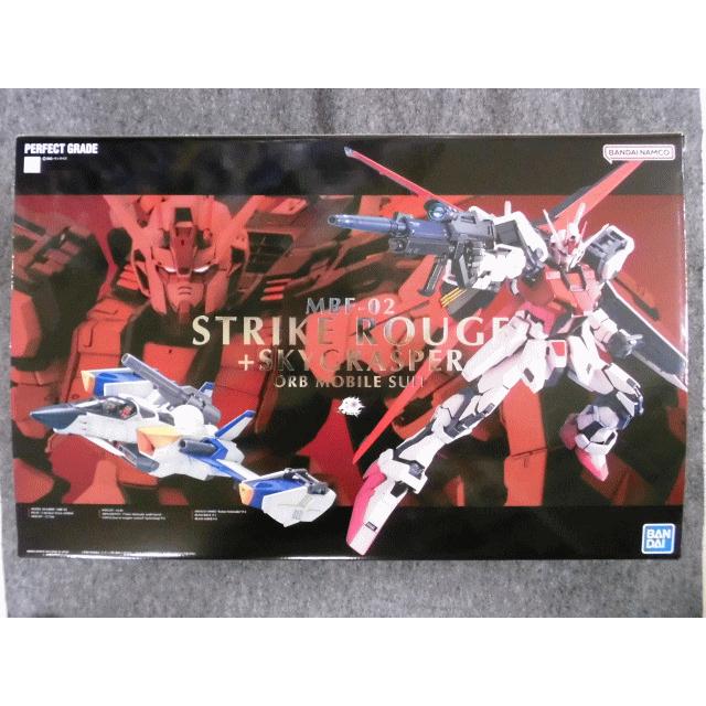 BANDAI（バンダイ） 1/60 PG MBF-02+AQM/E-X01 ストライクルージュ+