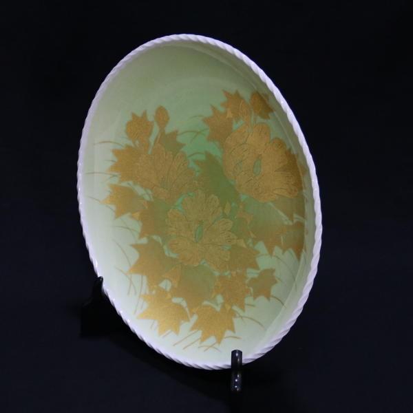 九谷焼 吉田美統【人間国宝】九谷焼飾り皿 釉裏金彩芙蓉文（縄目