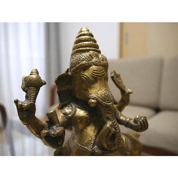 インドの神様ガネーシャの置物 真鍮製の大きなガネーシャです No.5