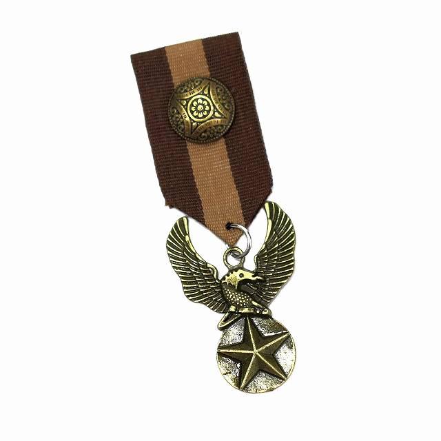 バッジ ミリタリー 勲章 茶色 イーグル cd2 勲章バッジ ワッペン風 WP