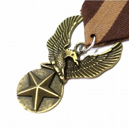 バッジ ミリタリー 勲章 茶色 イーグル cd2 勲章バッジ ワッペン風 WP