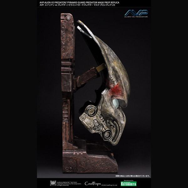 AVP：エイリアンvsプレデター 1/1スケールプロップレプリカ ピラミッド