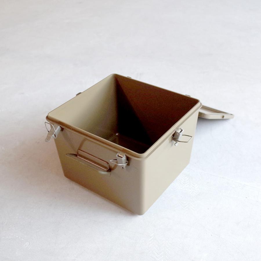 U.S.ARMY First Aid Kit Box アメリカ軍 ファーストエイドキット