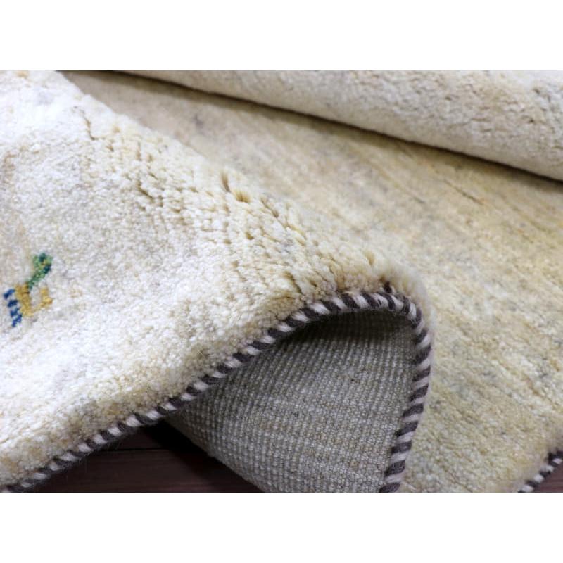 ギャッベ イラン産手織りラグ 173x120cm アイボリー 無地 シンプル