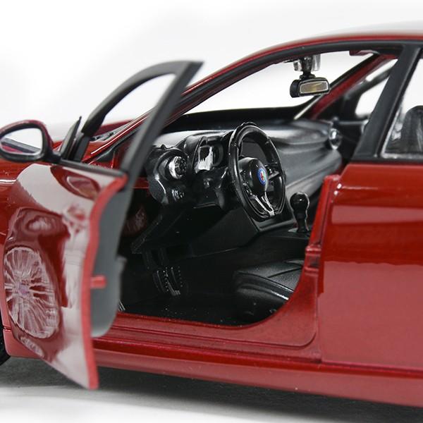 アルファロメオ（ALFA ROMEO） 1/24 アルファロメオ純正 GIULIA