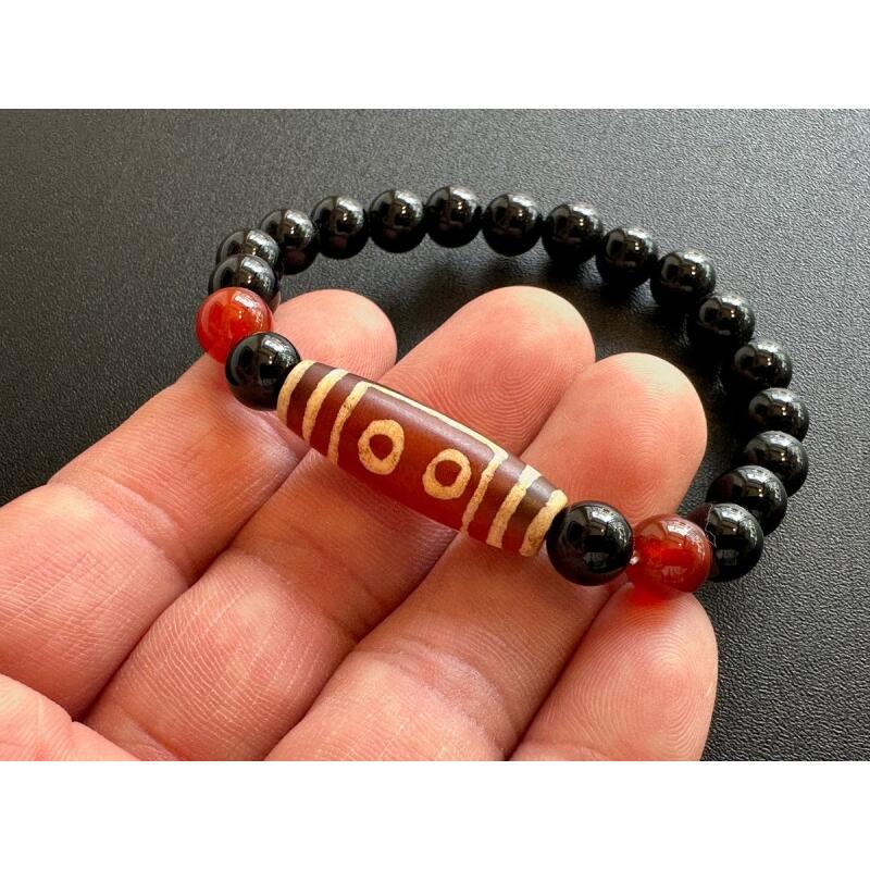 あらゆる災難や邪を祓い、悪い運気を良い運気に変える！！四眼天珠