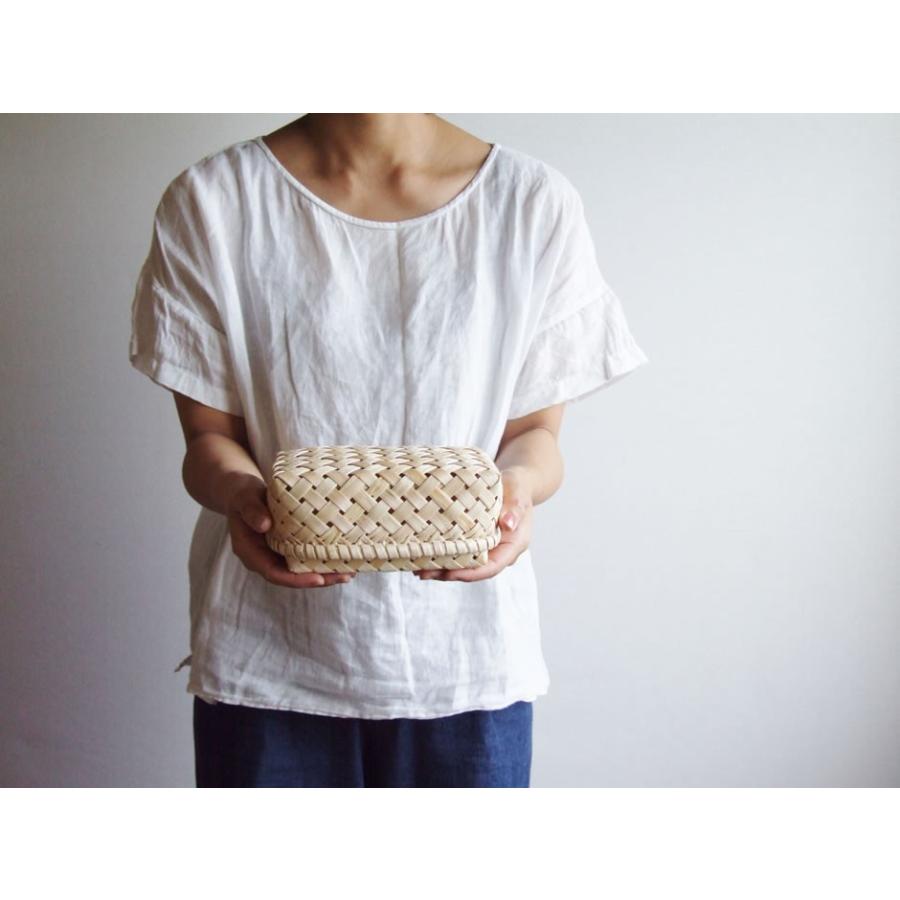 秋田県角館イタヤ細工 イタヤ長方形弁当かご 四つ目蓋付き おにぎり