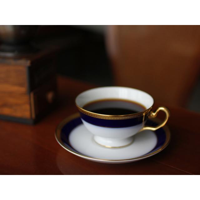 大倉陶園 【大倉陶園直営店】 瑠璃片葉金蝕 カップ＆ソーサー 日本製