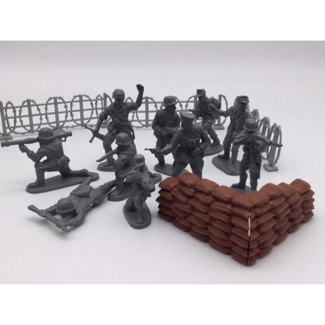 送料無料 約1/32 ドイツ軍 トイソルジャー＆ジープ プレイセット