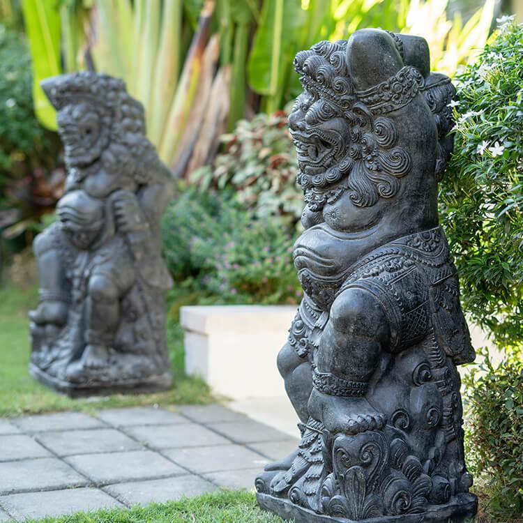 アジアン雑貨 バリ島 雑貨 ラクササ 石像 置物 庭石 ストーンオブジェ