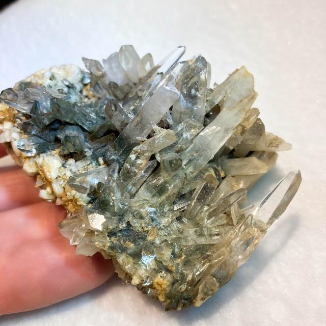 ガネーシュヒマール 産 水晶 クラスター 母岩付き 一点物 原石 天然石