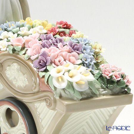 LLADRO（リヤドロ） 並行輸入品 可愛いお花屋さん 06521 : ブランド
