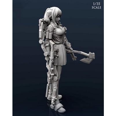 1/35 パワースーツを身に付けた盗賊団の美少女首領 未塗装 レジン製