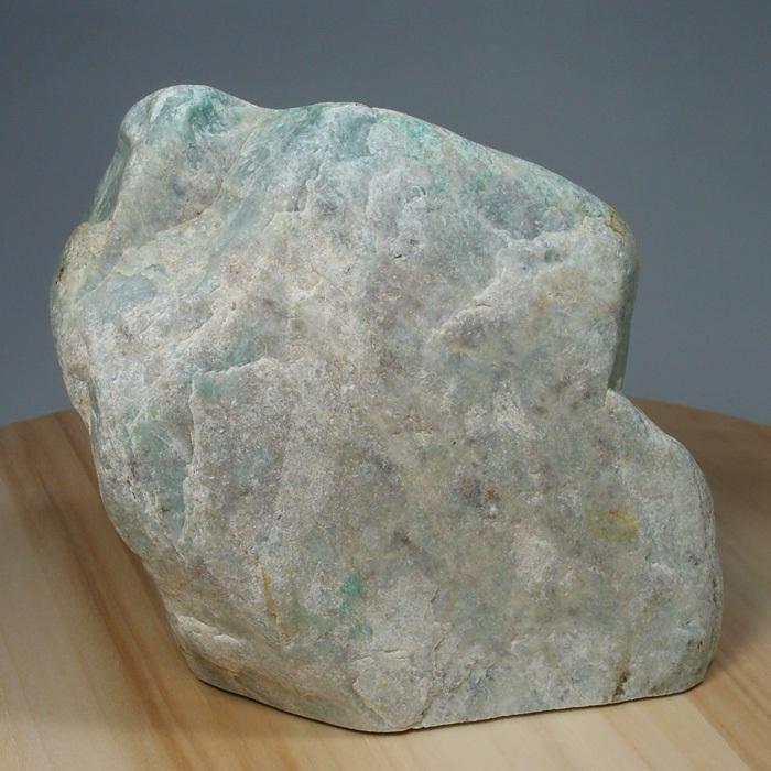 糸魚川産翡翠原石 1面カット HS221T : 水晶天然石専門店ムーン