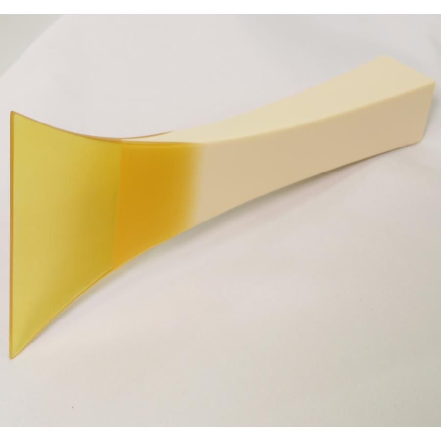 べっ甲部幅普通厚み通常 高山謹製人工べっ甲撥No.7 津軽三味線用バチ