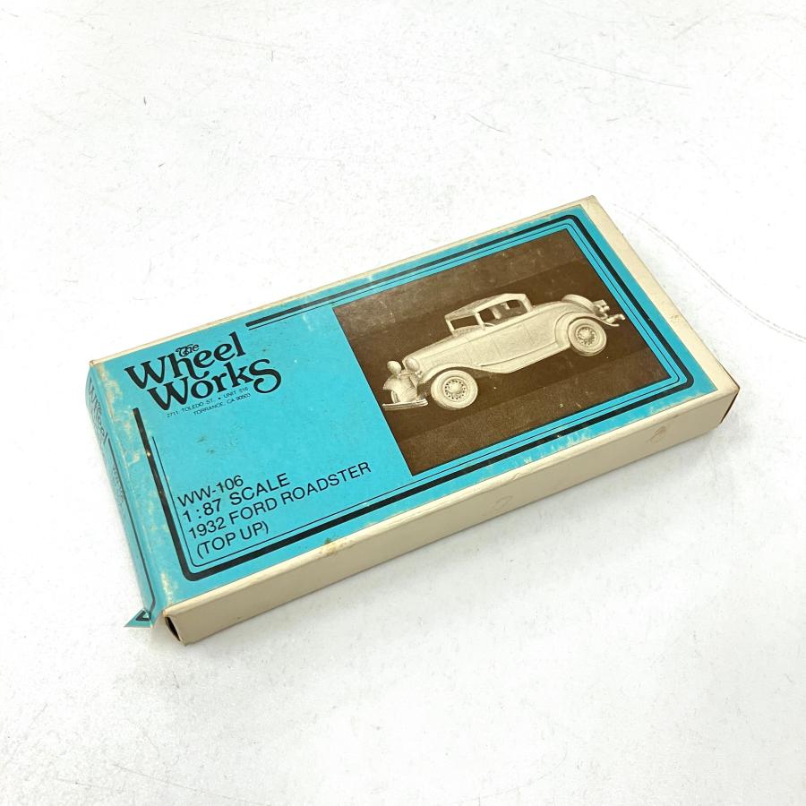 現品 新品 The Wheel Works 1/87 1932 FORD ROADSTER プラモデル