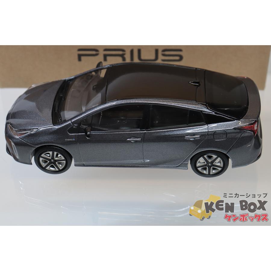 S=1/30 色見本ミニカー 店頭展示用 TOYOTAトヨタ PRIUSプリウス