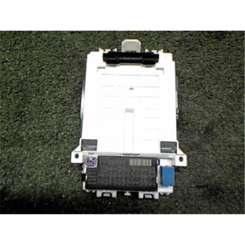 スズキ 純正 スイフト 《 ZC83S 》 ヒューズボックス P91600-23012380