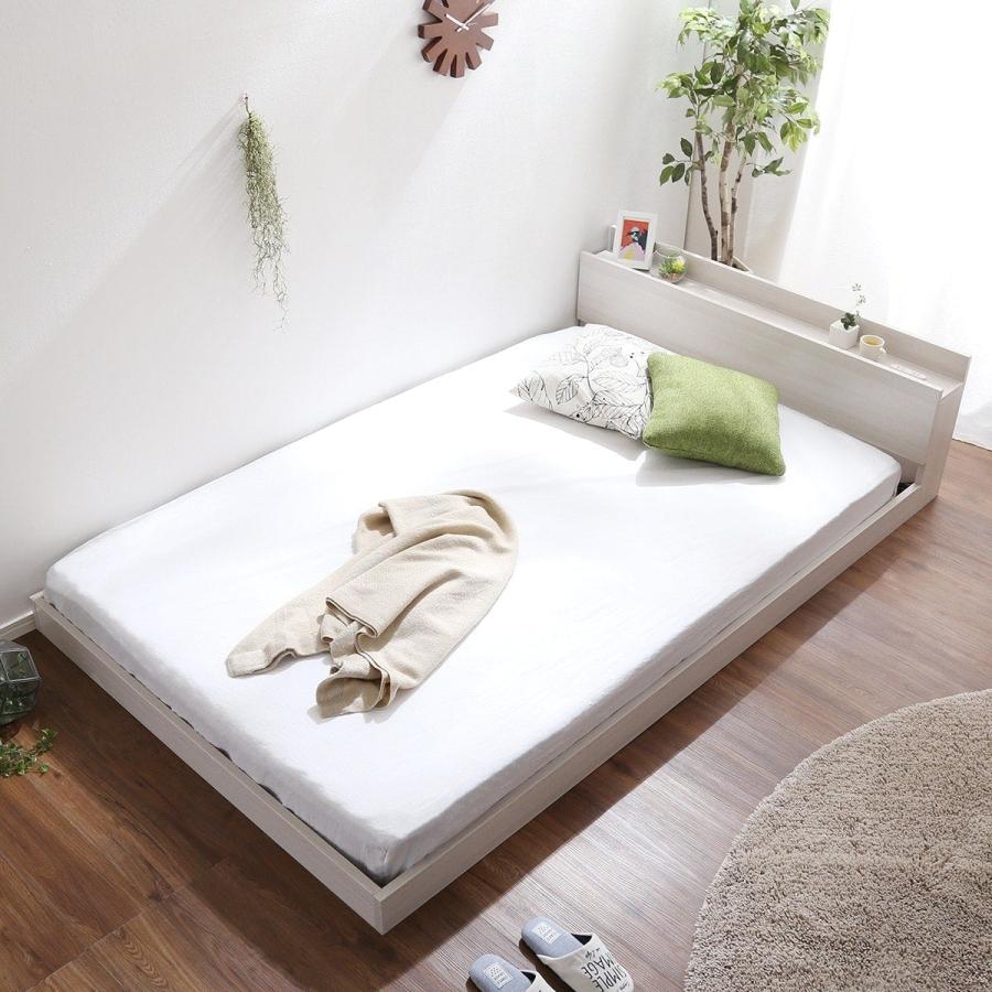 ニトリ（NITORI） ベッド シングル 宮・コンセント付き北欧調フロア