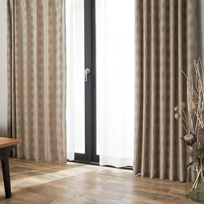 ニトリ（NITORI） 裏地付き遮光2級・遮熱カーテン(RK002 ブラウン