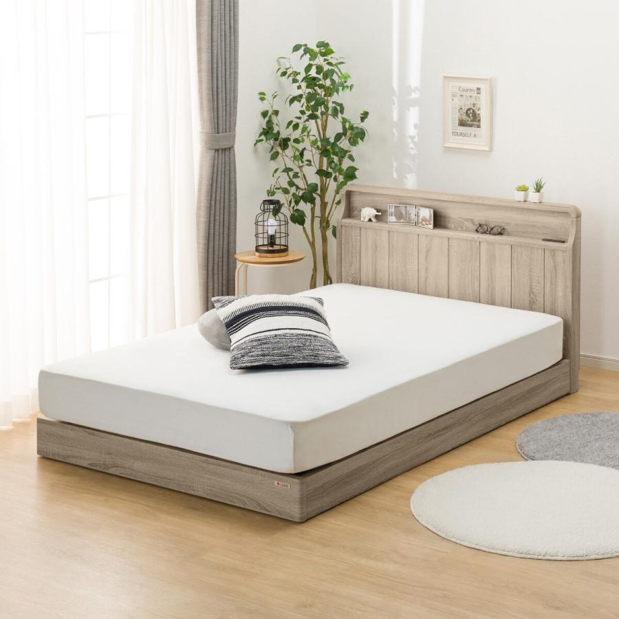 ニトリ（NITORI） セミダブル アンティーク調 棚付きベッドフレーム