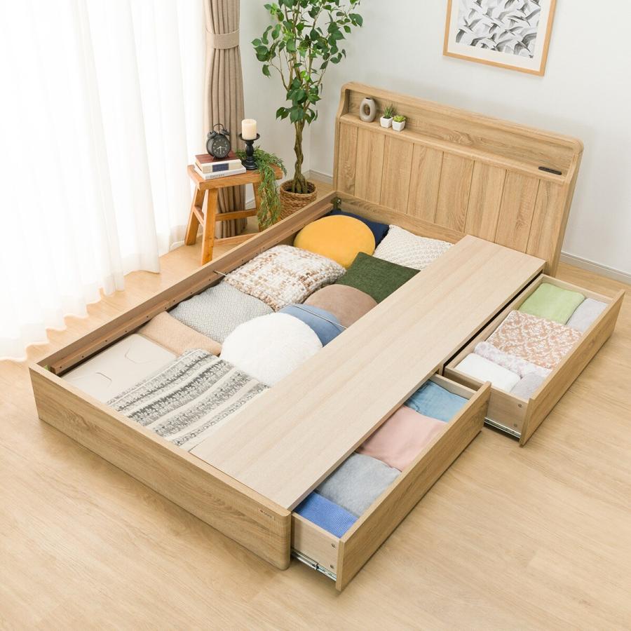 ニトリ（NITORI） ベッド セミダブル アンティーク調 棚付きベッド