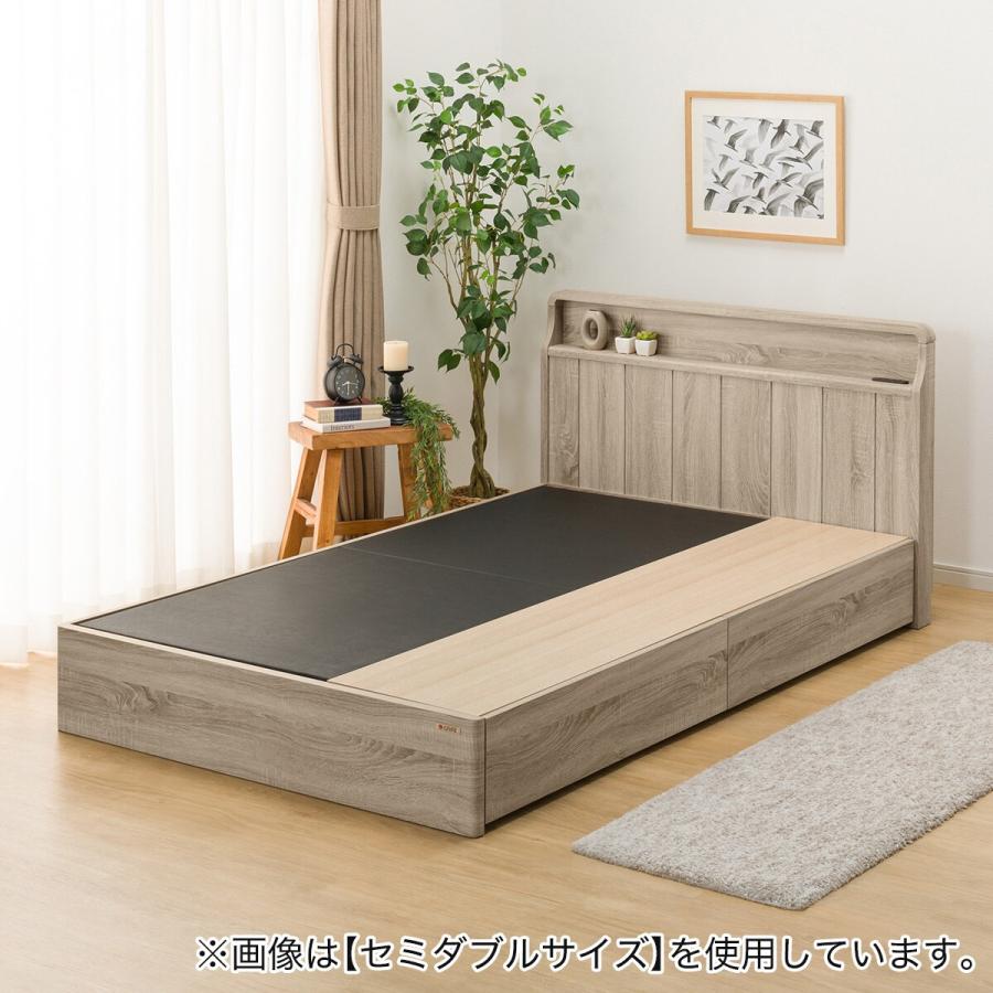 ニトリ（NITORI） ベッド ダブル アンティーク調 棚付きベッドフレーム