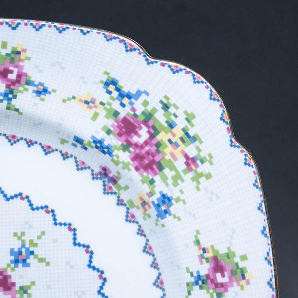 Royal Albert ロイヤル・アルバート プチポワン 24cmスクエアプレート