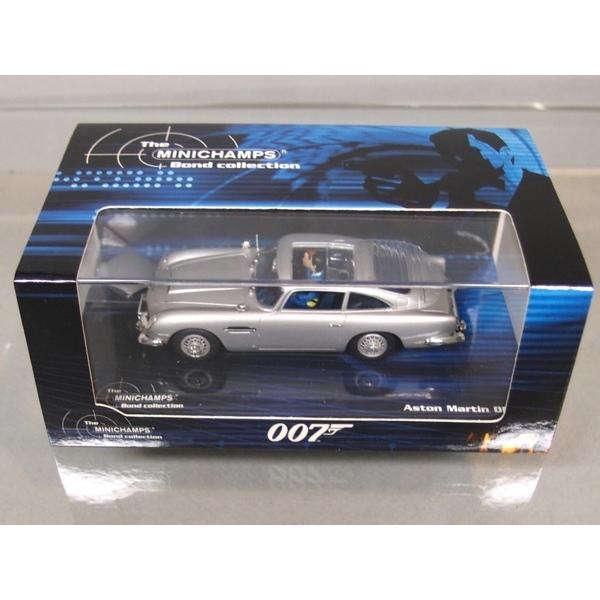 ミニチャンプス 1/43 die another day 007 ボンドカー Minichamps 1/43