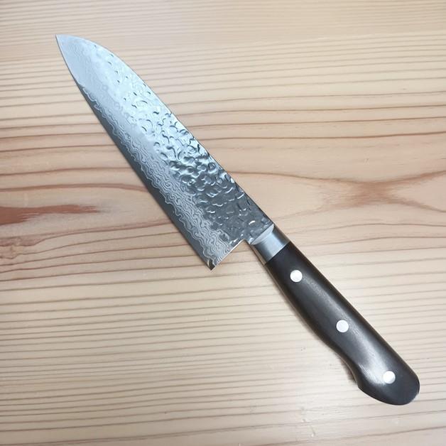 越前数馬作 烈風 VG10鎚目ダマスカス積層鋼 三徳包丁180mm 口金付 黒