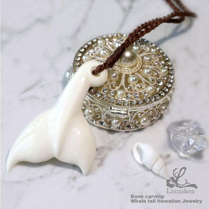ハワイアンジュエリー ボーンカービング ネックレス ホエールテール