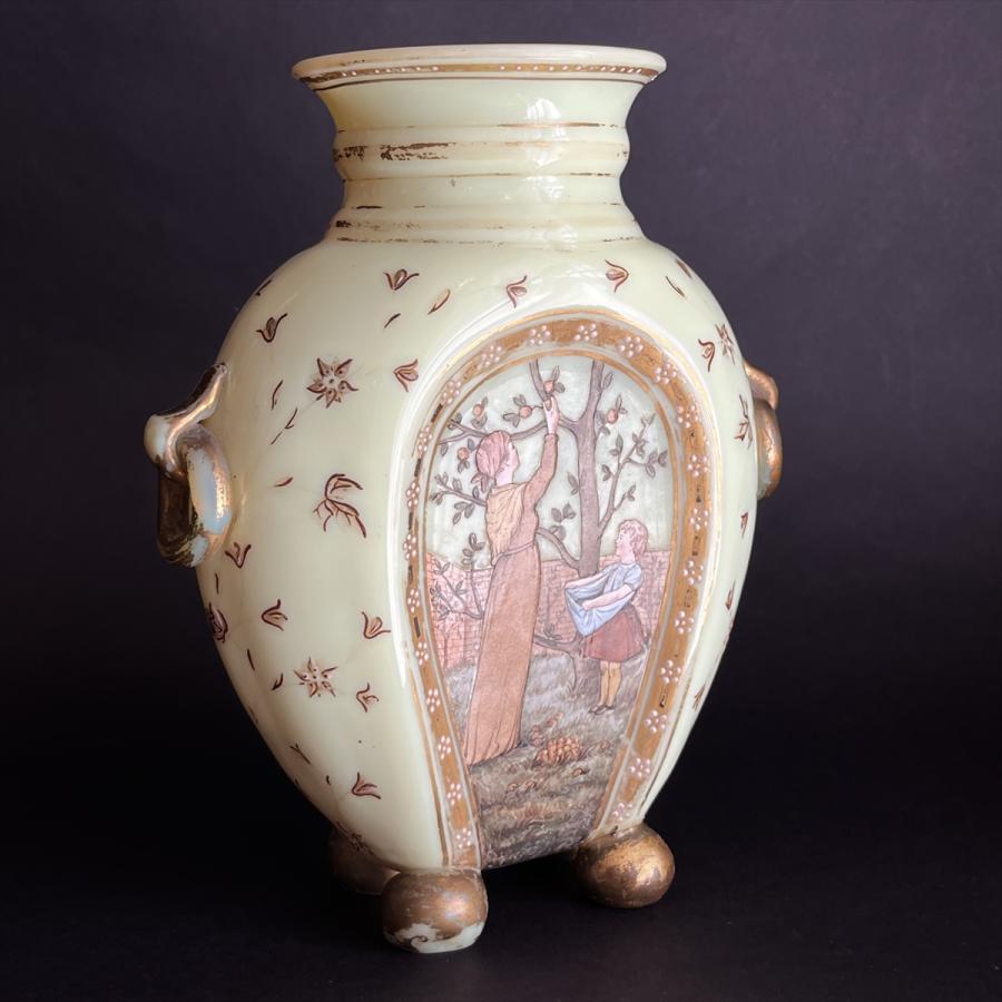 アンティーク オールドバカラ オパーリングラス 金彩エナメルハンド