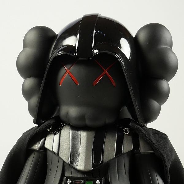 KAWS カウズ ×STAR WARS ×MEDICOM TOY DARTH VADER Version フィギュア