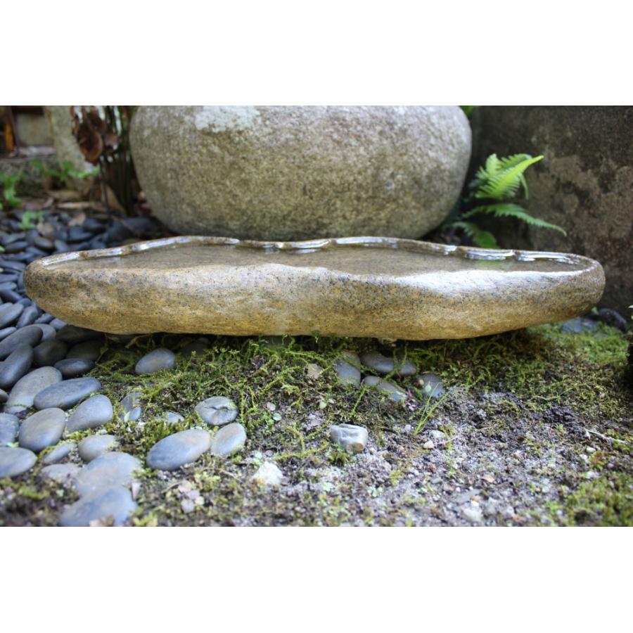 木の葉の水盤｜水鉢 手水鉢 天然石 石製 バードバス : 株式会社杉田