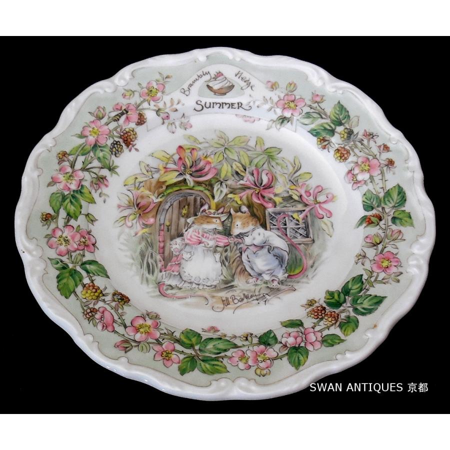 ROYAL DOULTON（ロイヤルドルトン） ブランブリーヘッジ 飾り皿