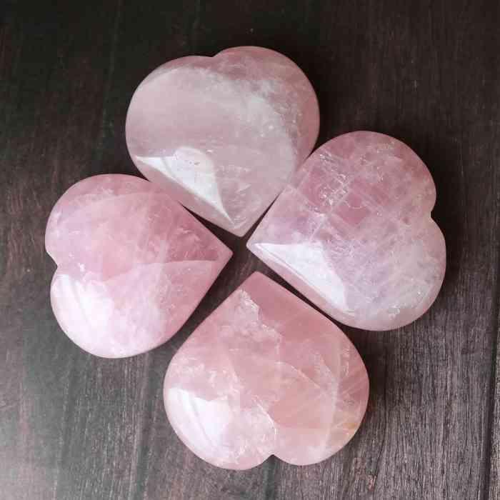ディープ ローズクォーツ ハート XSサイズ パワーストーン 恋愛運