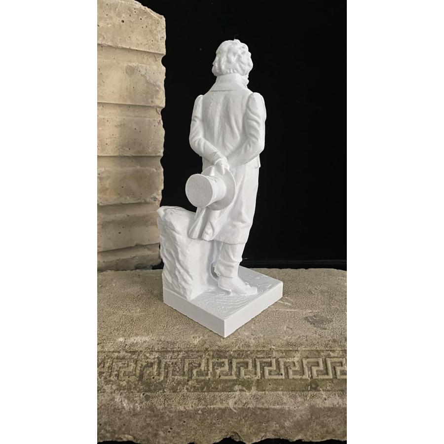 思索するベートーヴェン像ルートヴィヒヴァンベートーヴェン彫刻