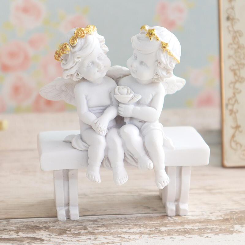 エンジェル ベンチ 花冠 かわいいペアの天使 置物 エンゼル ゴールド