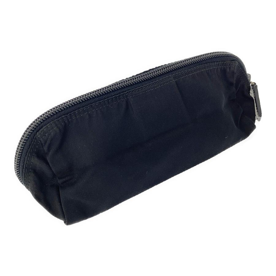 PRADA（プラダ） トライアングルロゴ・ナイロンペンケース・ペンポーチ