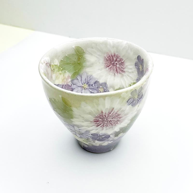 工房ゆずりは 湯呑茶碗 花かざり 瀬戸焼 花柄 優しい感性 女性だけの